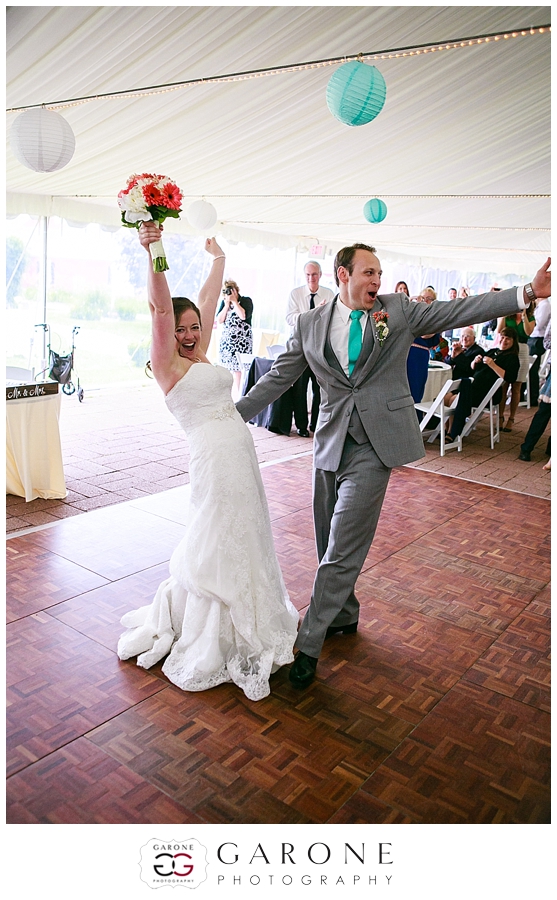 Beth_and_Bryce_Wachusett_Inn_wedding_Massachusetts_wedding_photographer_0034.jpg