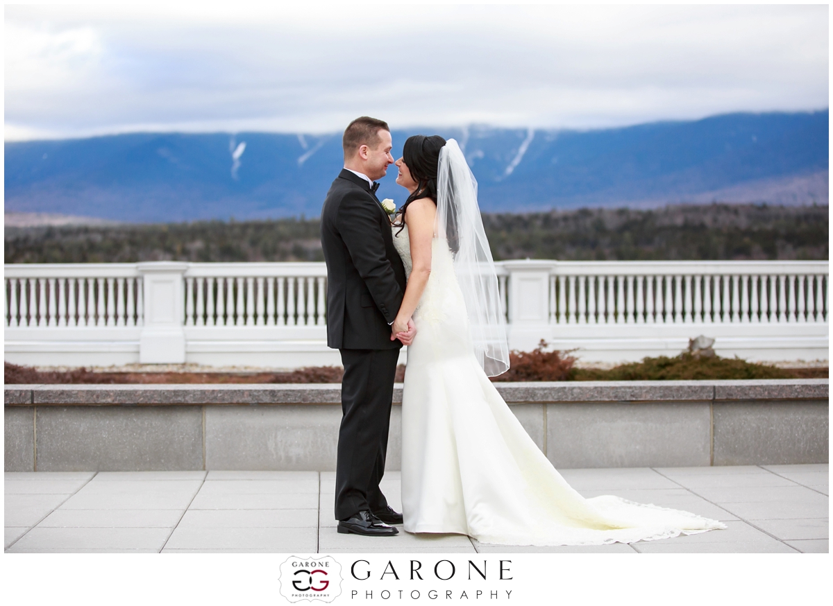 Diane_and_Mark_Mount_washington_Resort_Winter_wedding_Garone_photography_0008.jpg