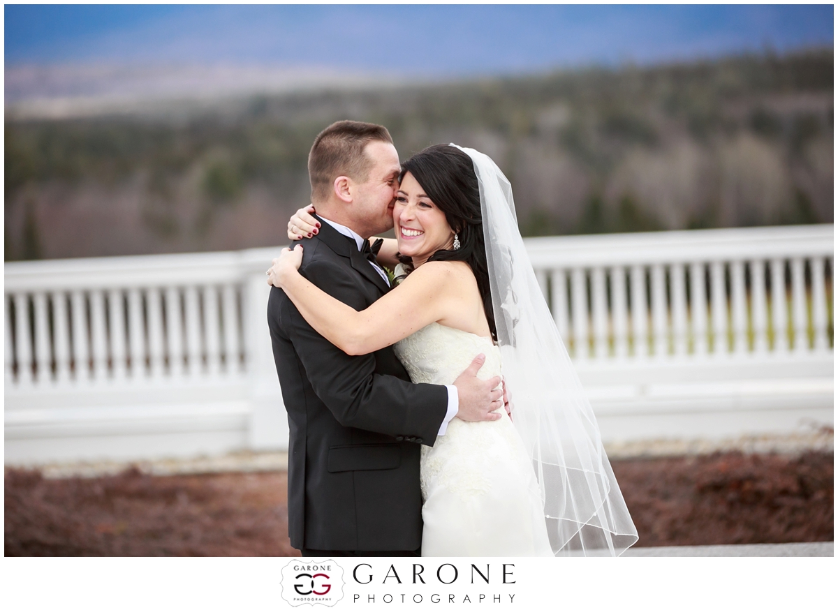 Diane_and_Mark_Mount_washington_Resort_Winter_wedding_Garone_photography_0010.jpg