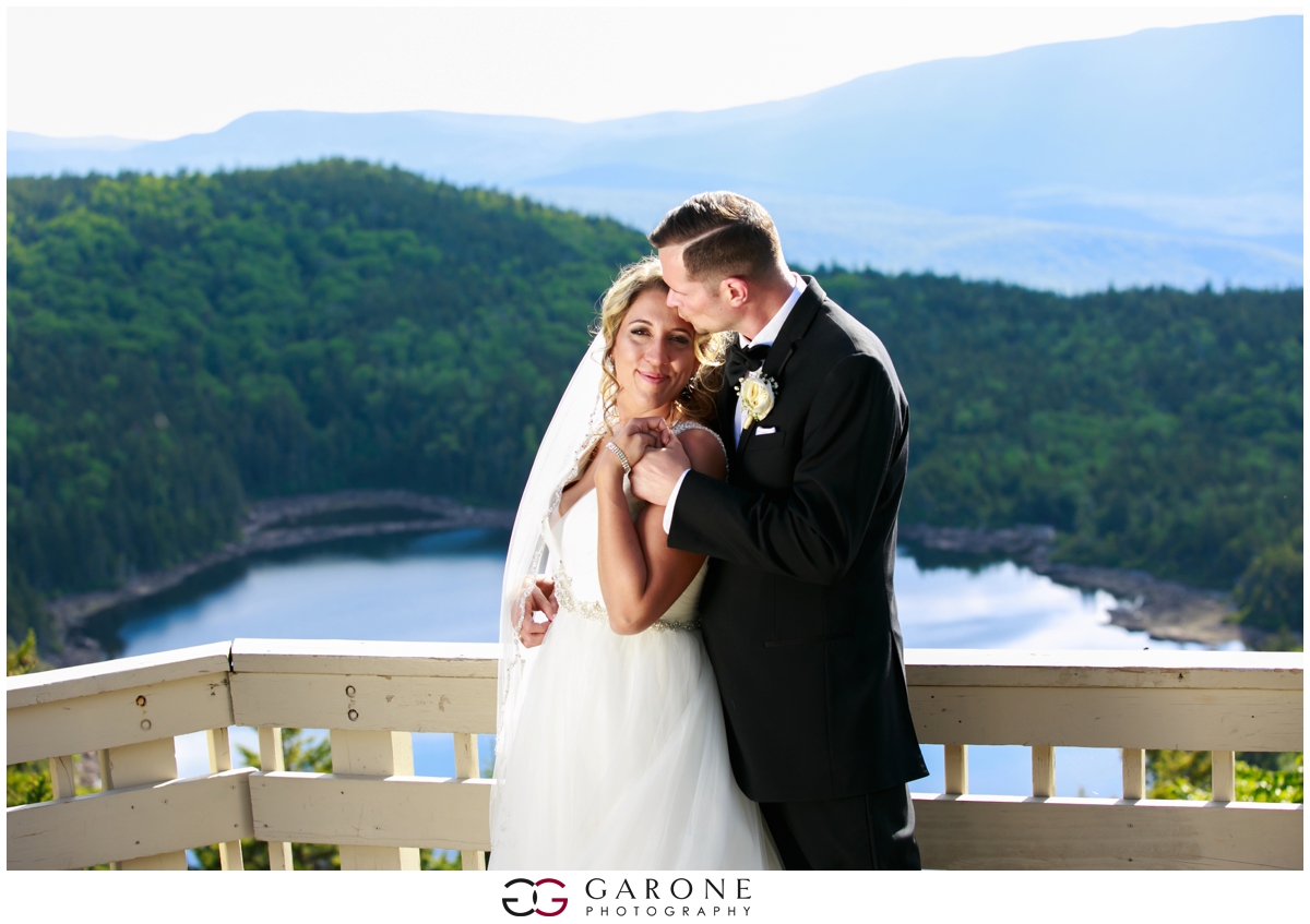 Chynna_Zac_Loon_Mountain_wedding_NH_Wedding_White_Mountian_wedding_Mountain_top_wedding_0015.jpg