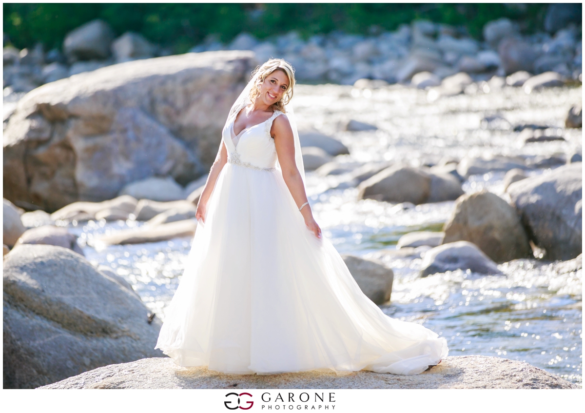 Chynna_Zac_Loon_Mountain_wedding_NH_Wedding_White_Mountian_wedding_Mountain_top_wedding_0020.jpg