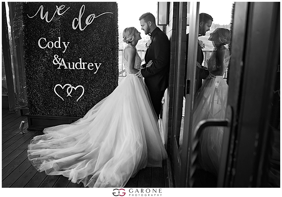 Audrey_Cody_Barn_Gibbet_Hill_Winter_Wedding_Garone_Photography_0035.jpg