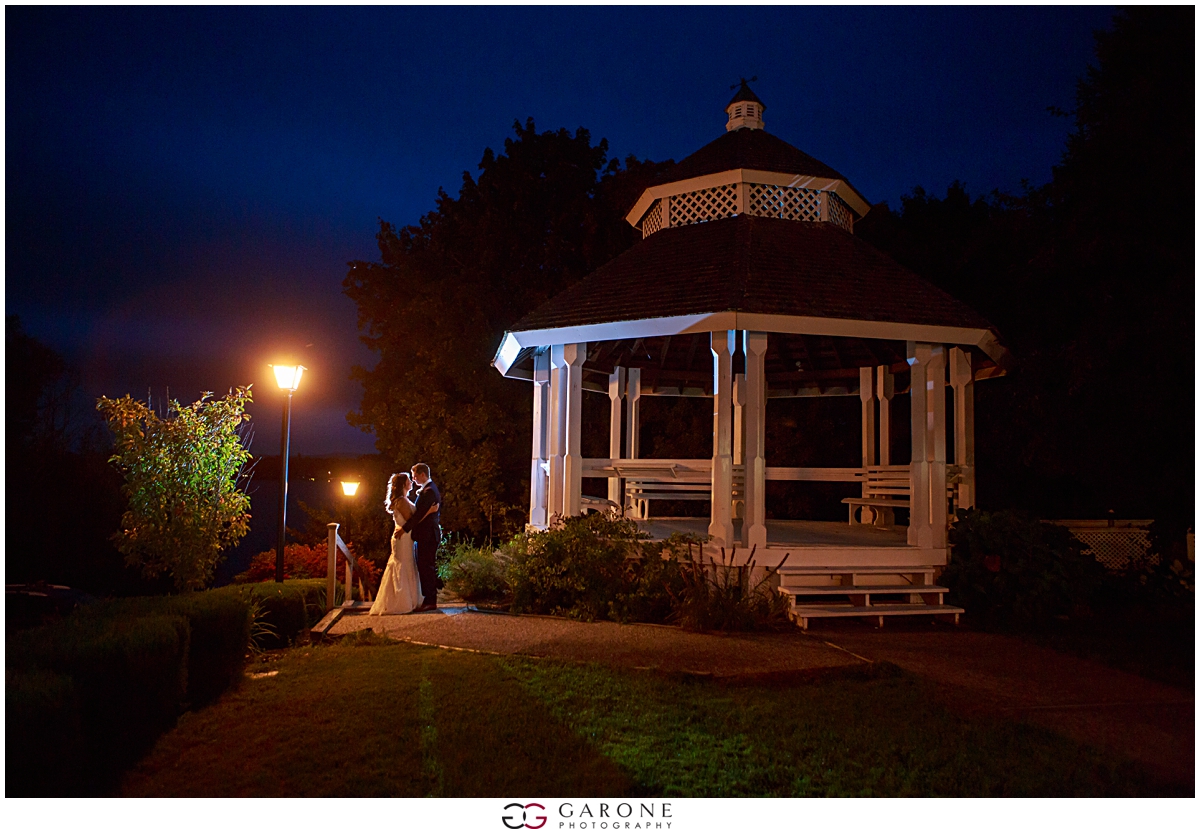 Garone_Photography_Wolfeboro_Inn_Wedding_Lake Winnipasaukee_Wedding_0025.jpg