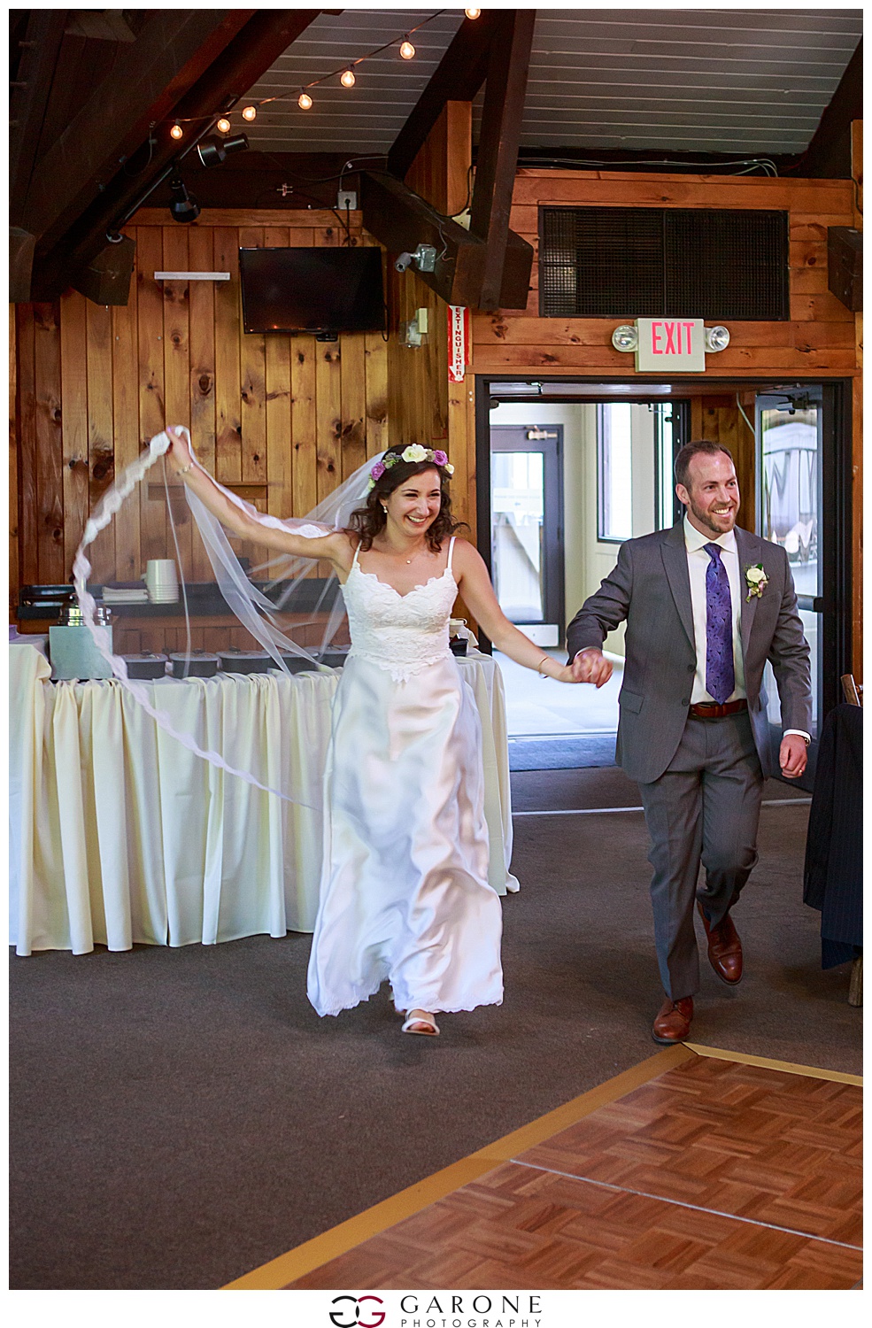 Natalie_Eric_Loon_Wedding_White_Mountain_Wedding_Photography_Garone_Photography_0038.jpg