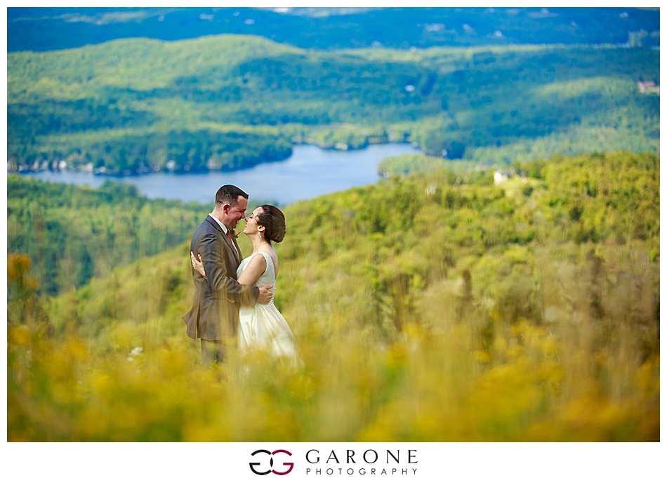 Mount_Sunnapee_Mountain_top_wedding_brode_groom_NH+Wedding_Garone_phoography_0038.jpg