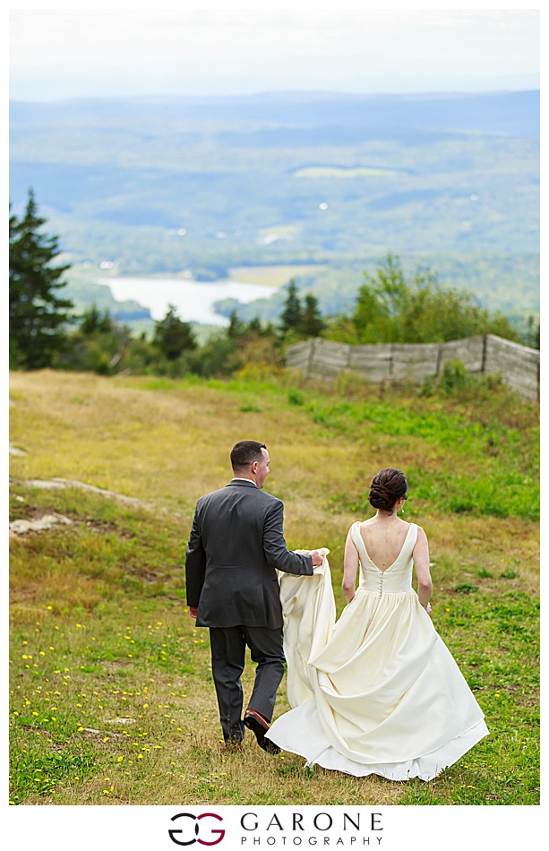 Mount_Sunnapee_Mountain_top_wedding_brode_groom_NH+Wedding_Garone_phoography_0048.jpg