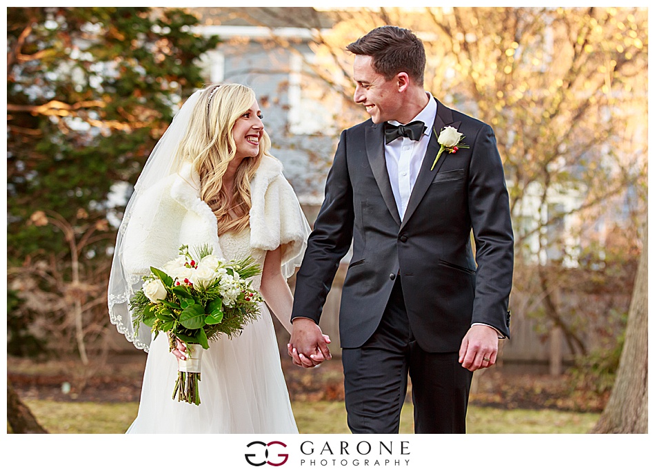 Laura_Conor_Hamilton_Hall_Salem_Mass_Wedding_Boston_Wedding_Photographer_0016.jpg