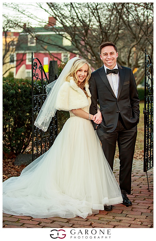 Laura_Conor_Hamilton_Hall_Salem_Mass_Wedding_Boston_Wedding_Photographer_0021.jpg